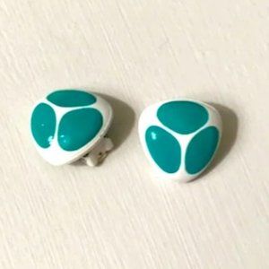 Retro White and Teal Clip-On Earrings Women's Jewelry